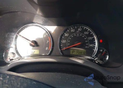 2013 Toyota Corolla S z USA, uszkodzony, nr VIN 5YFBU4EE7DP197818